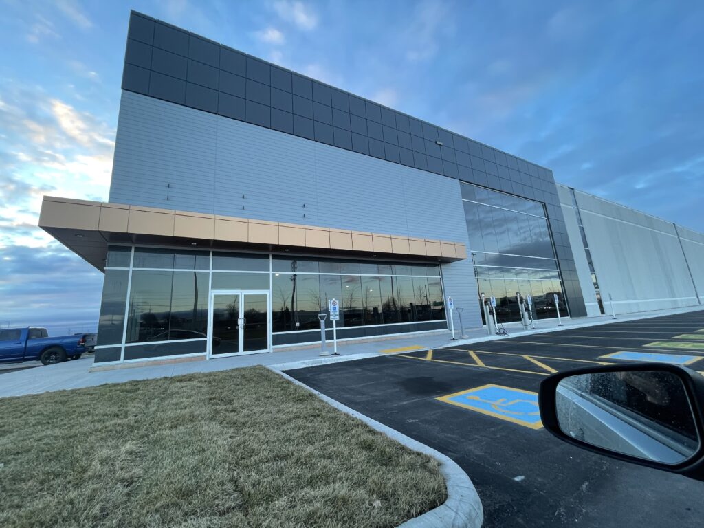 4216 South Service Road