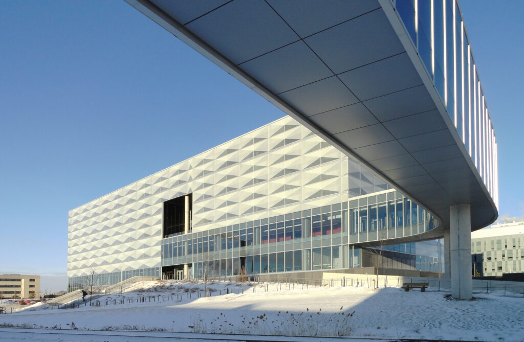University of Waterloo, Engineering V Building